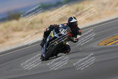 media/Sep-11-2022-SoCal Trackdays (Sun) [[81b7e951af]]/Turn 16 (945am)/